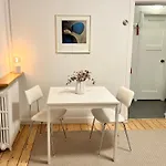 Reykjavik Apartment 105